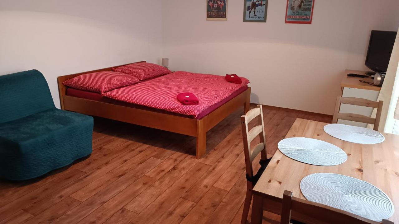 יאנסקה לזנה Apartmanek U Lanovky מראה חיצוני תמונה