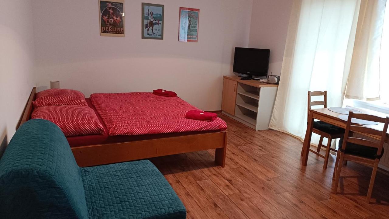 יאנסקה לזנה Apartmanek U Lanovky מראה חיצוני תמונה